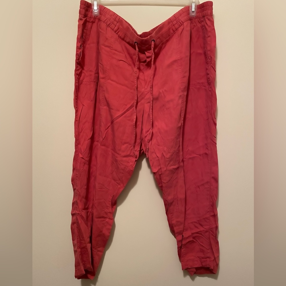 Old Navy Women’s Plus Size Pants